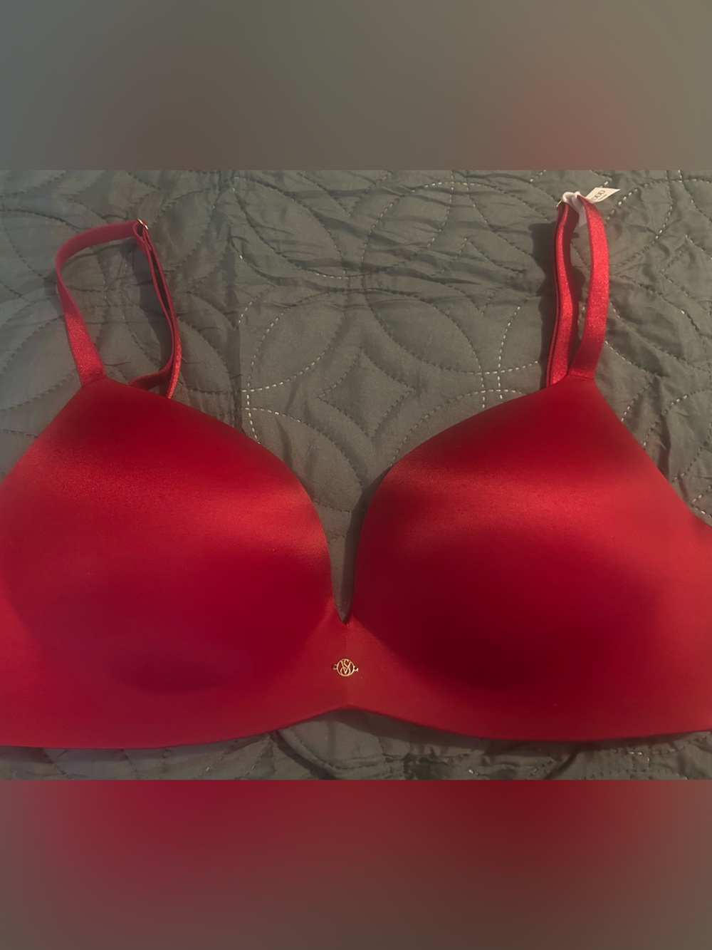 Victoria’s Secret red wireless push up bra 34DDD NEW WITH TAGS